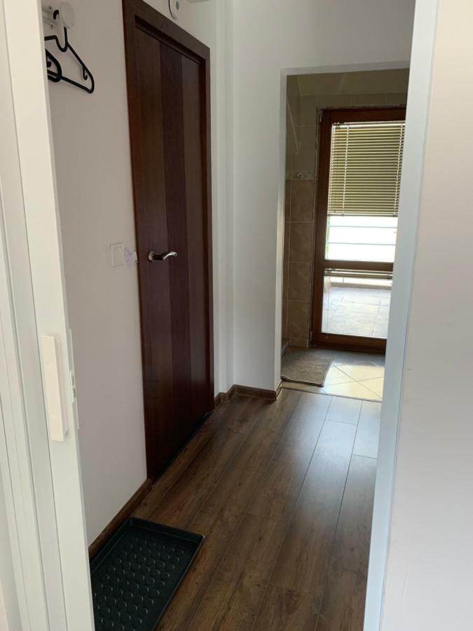 Lilia 3 Self-Check In Apartment With Hot Water Despite Prevention In The Neighborhood, Food And Drink Shop Open Until 10 Pm And Free Parking Area Next Ot 24 Hours Food And Drink Shop And Free Parking Area Σόφια Εξωτερικό φωτογραφία